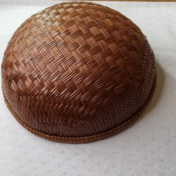 Basket Large Round Woven - Picture 4 of 7